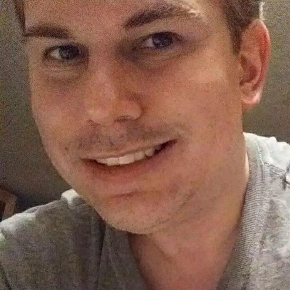 Meet your Posher, Bill